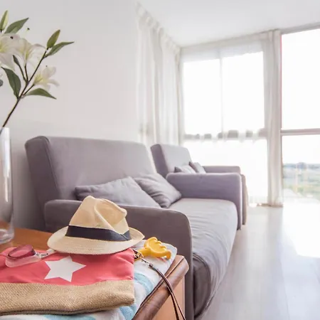 1 Bedroom Awesome In Puebla de Farnals